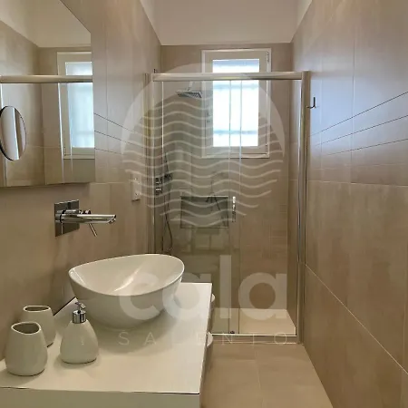 Apartment Aribea - Piano Terra By Cala Salento *